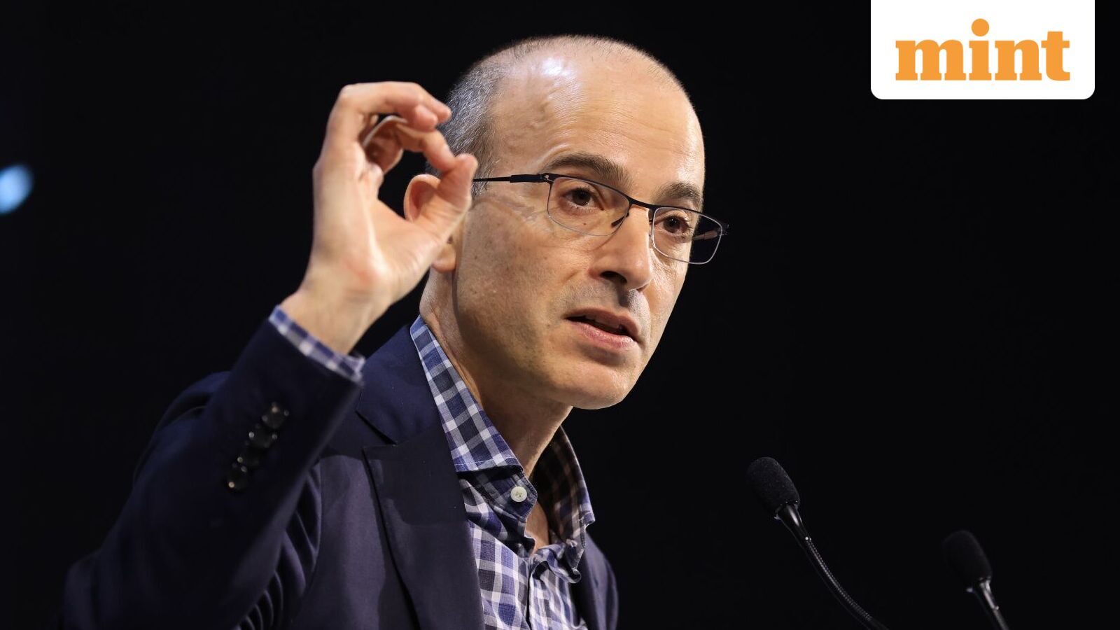 Quote of the day by Yuval Noah Harari: ‘In a world deluged by irrelevant information, clarity is power’