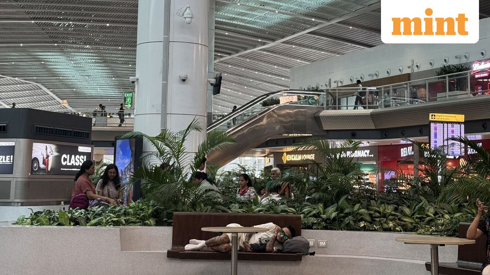 Man called ‘uncivilised’, ‘monkey’ for sleeping on Delhi Airport bench; internet fires back: ‘Have some empathy’
