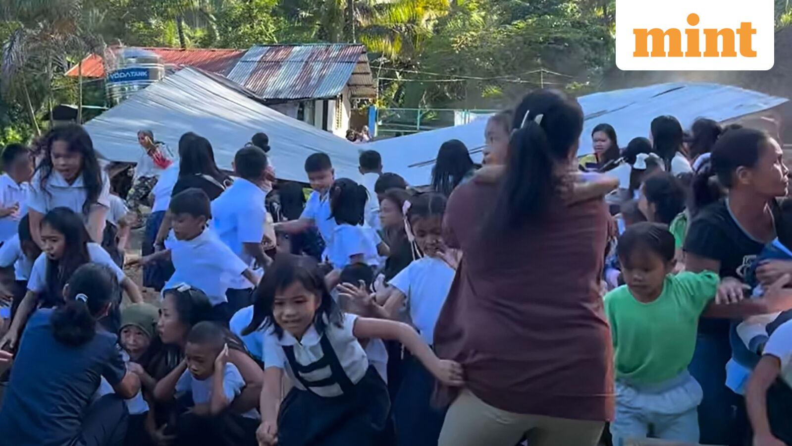 15 killed in 7.8-magnitude Philippines earthquake, tsunami warnings issued from Indonesia to Japan