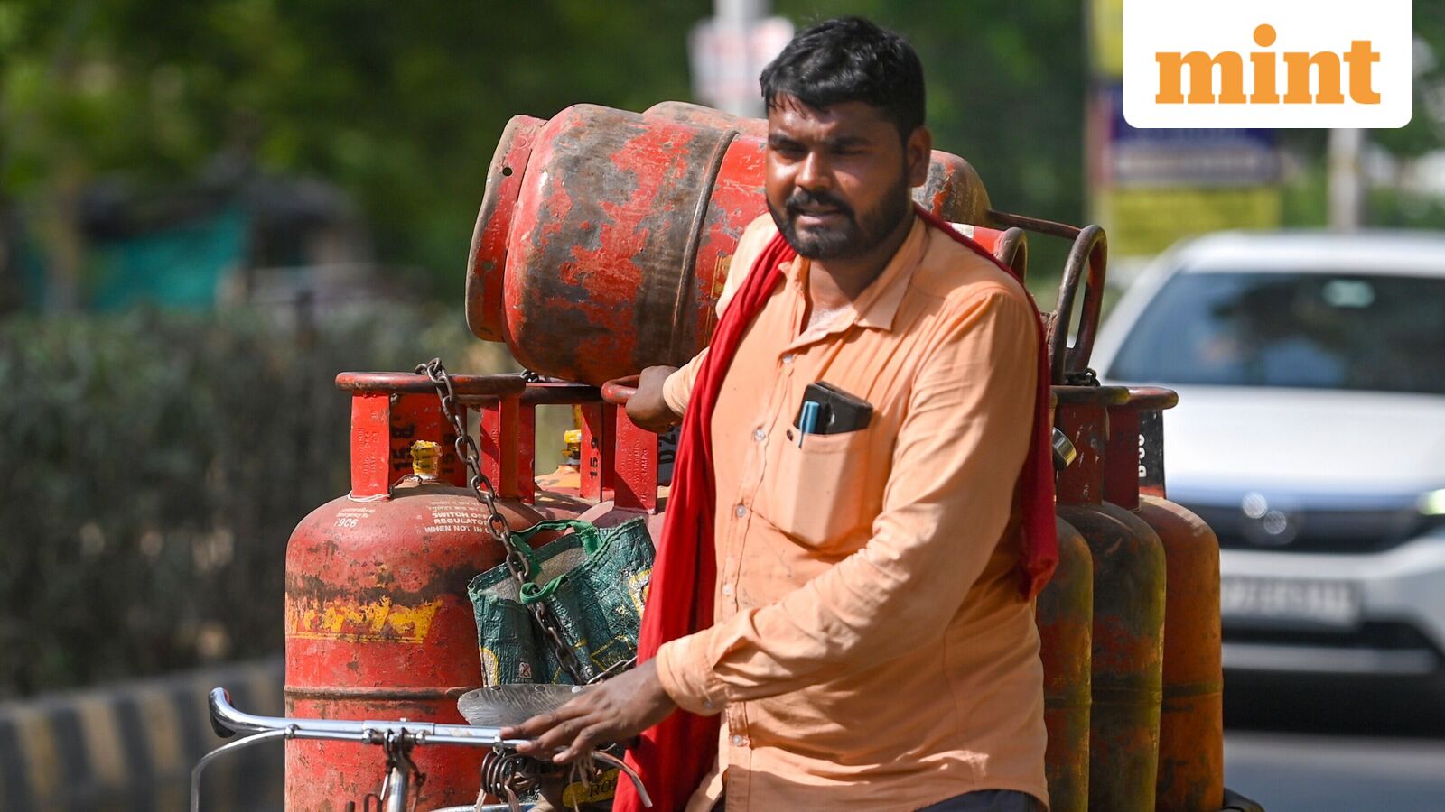 LPG Price Hike by ₹29: What your 14.2-kg domestic cylinder will cost now in Delhi, Bengaluru, Mumbai, Hyderabad, Kolkata