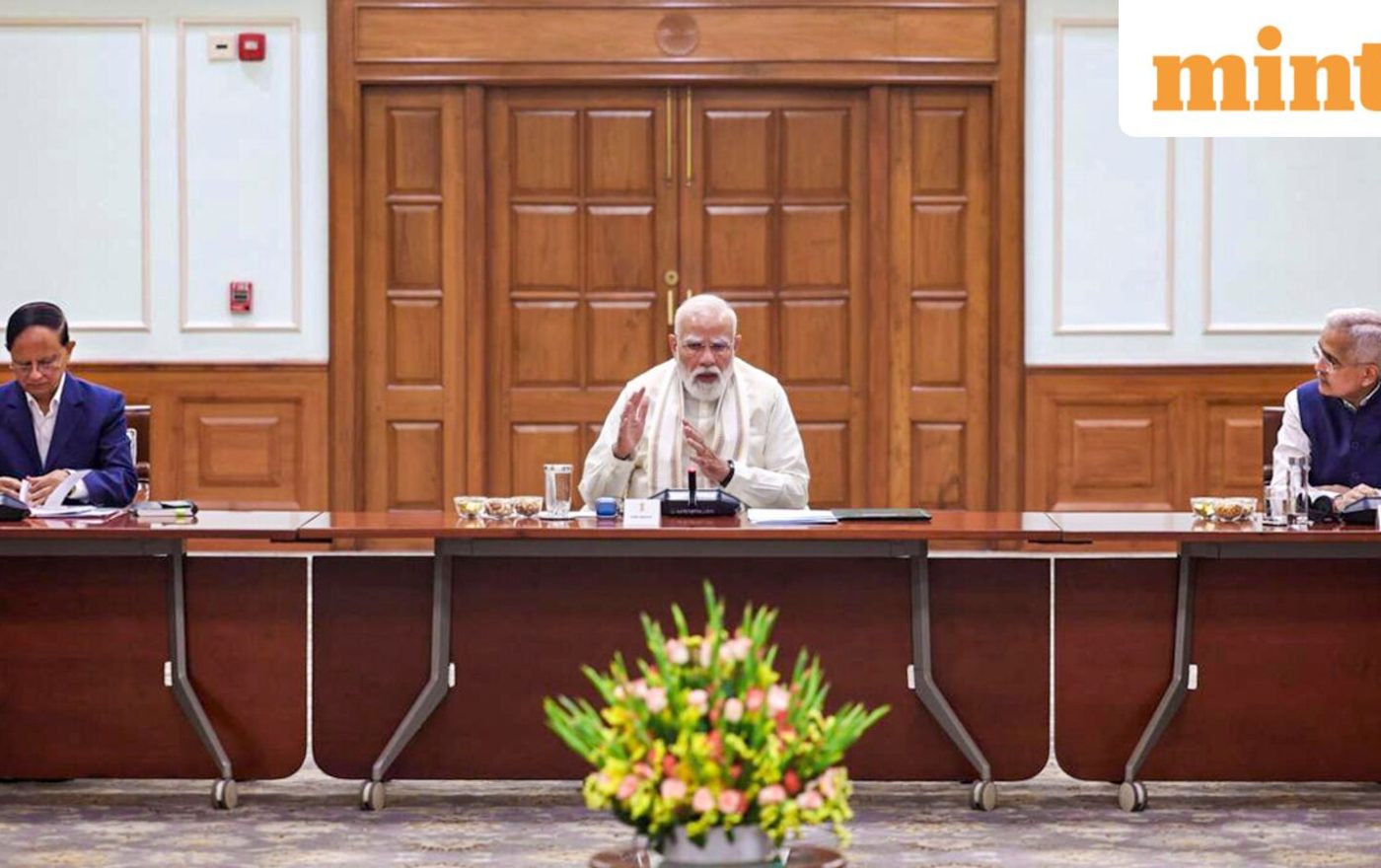 PM Modi, Economic Advisory Council discuss measures to accelerate India’s economic growth amid West Asia war