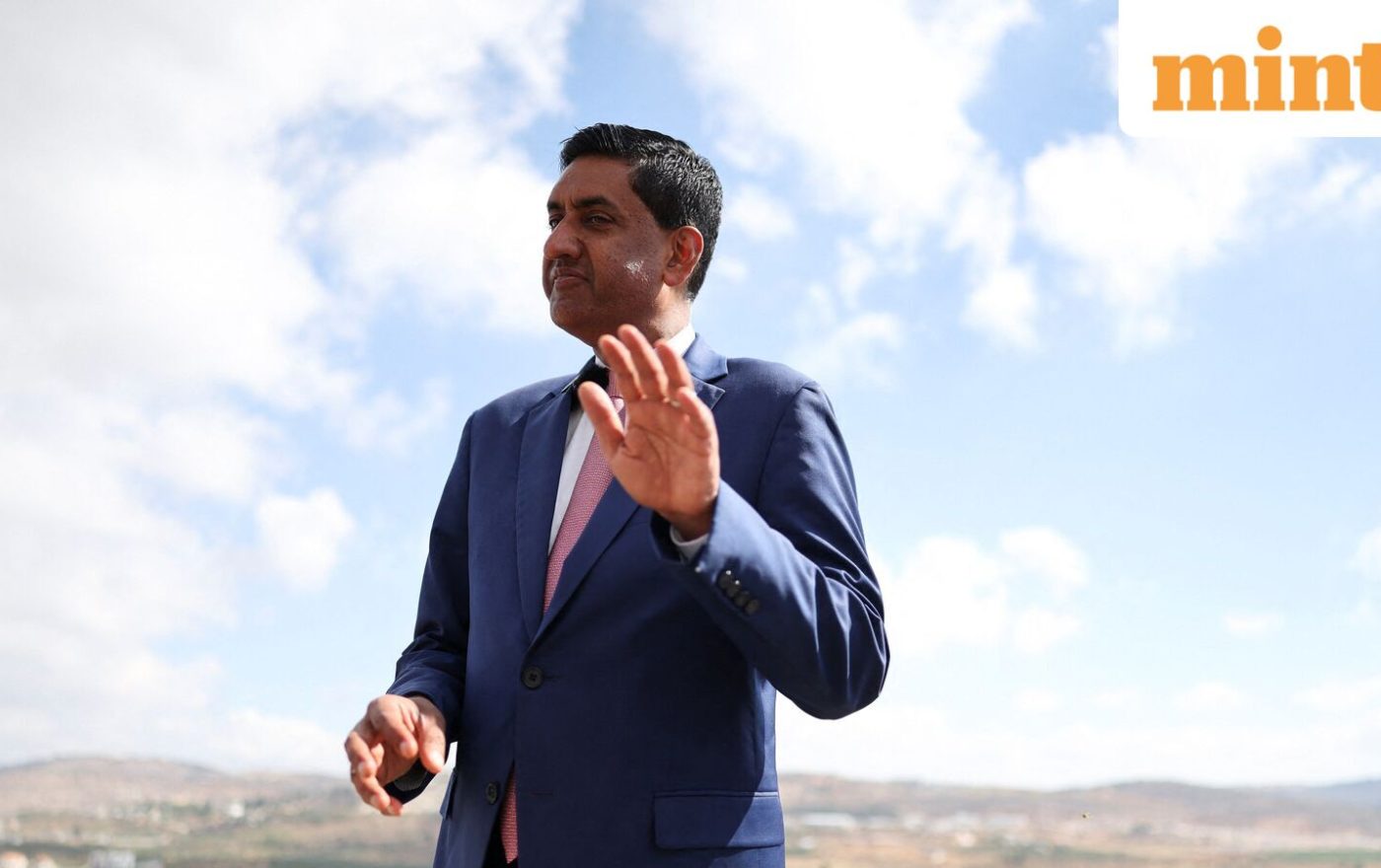 US lawmaker Ro Khanna detained by Israeli settlers armed with US-made rifles in West Bank? What he said
