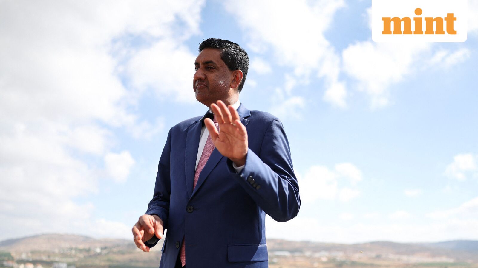 US lawmaker Ro Khanna detained by Israeli settlers armed with US-made rifles in West Bank? What he said