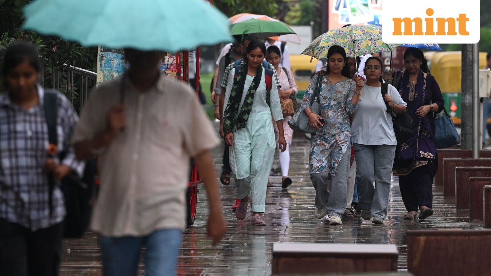 Weather today LIVE Updates: Mumbai rains continue, IMD alert in Delhi, Gujarat, MP; train services affected
