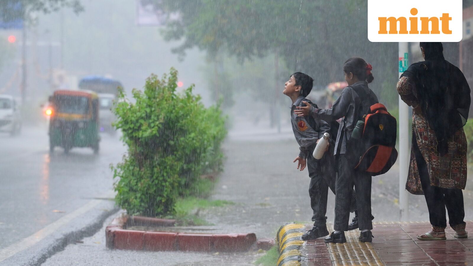Delhi weather today: Rains expected in the evening; IMD issues alert for heavy downpour on July 21-22