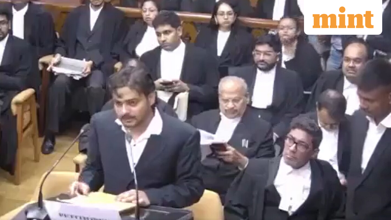 ‘Judicial servant, I order you…’: Litigant throws papers, hurls abuses during SC hearing