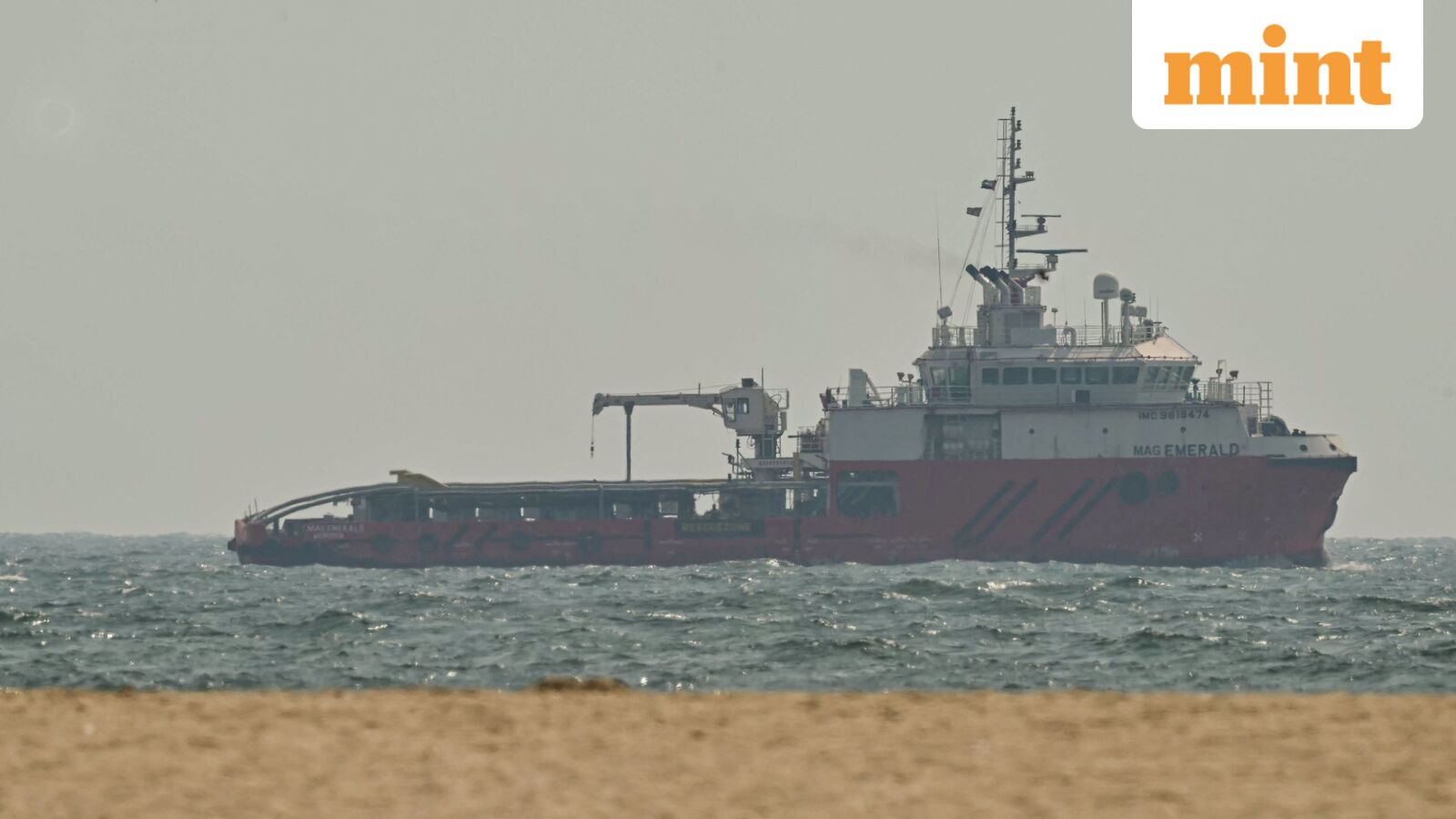 Europe weighs Oman-backed navigation fee plan in Hormuz to resolve dispute with Iran: Report