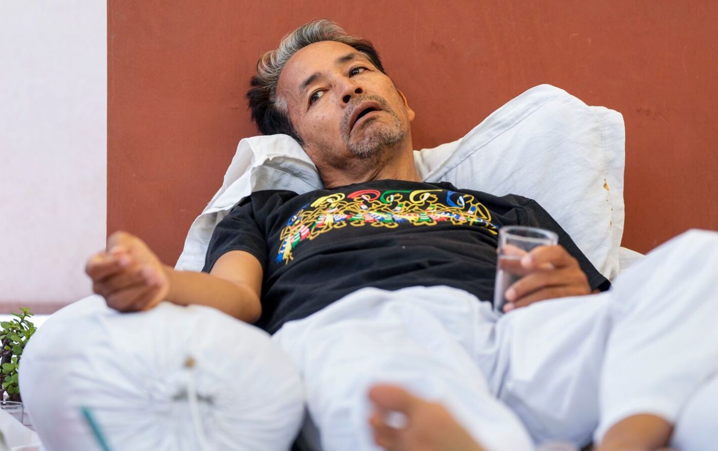 ‘Will continue my fast’: Sonam Wangchuk condemns police brutality on CJP protesters in hand-written letter