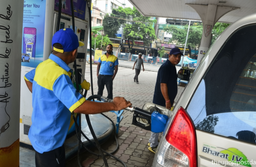 Piped gas demand rises as India’s LPG sales fall; petrol, diesel consumption jumps in July