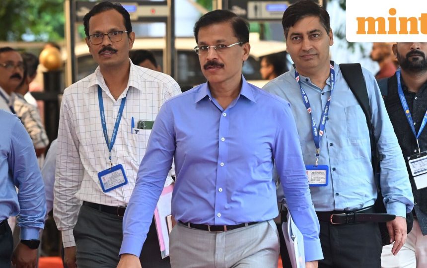 Who is Tukaram Mundhe? The Maharashtra FDA Commissioner behind the raids shaking up Mumbai’s iconic eateries