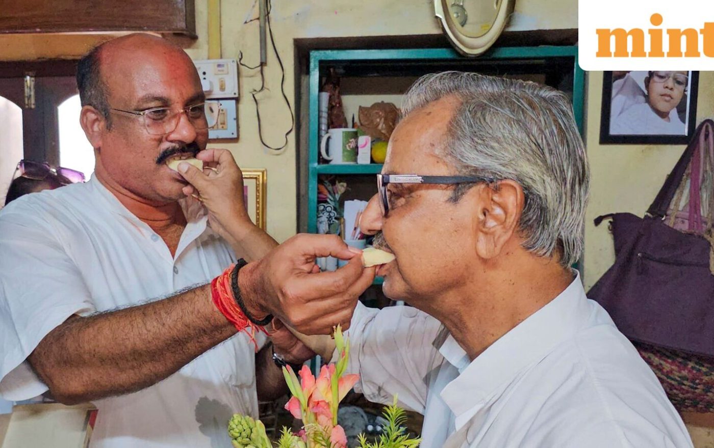 Former West Bengal Deputy speaker Ashis Banerjee found hanging at TMC party office