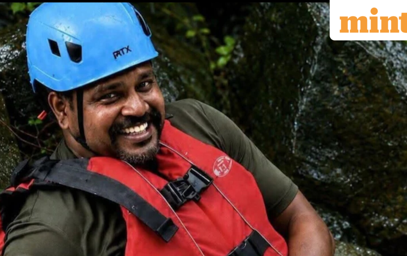 He saved a drowning stranger by giving away his life jacket, then was swept away in Kerala floods