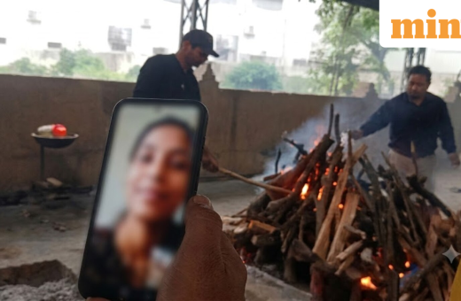 Daughters attend Mumbai-based businessman’s funeral via video call, transfer ₹5,000 for cremation expenses | Viral clip