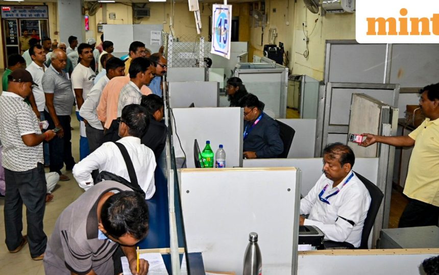 Bank employees worked on Sunday but Monday strike deferred; change in plan triggers meme fest online